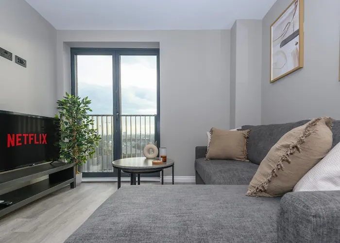 Superior 1 Bed By Train Staiton * Λιντς